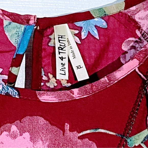 Live 4 Truth Women’s Burgundy Floral Open Shoulder Top Size XL♦️ - Picture 3 of 6